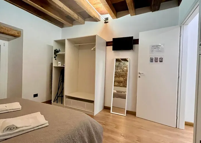 Affittacamere Teodorico & 4*