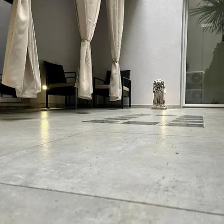 Teodorico & *