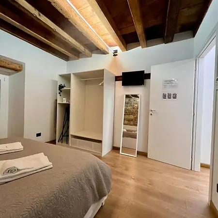 게스트하우스 Teodorico & 4*